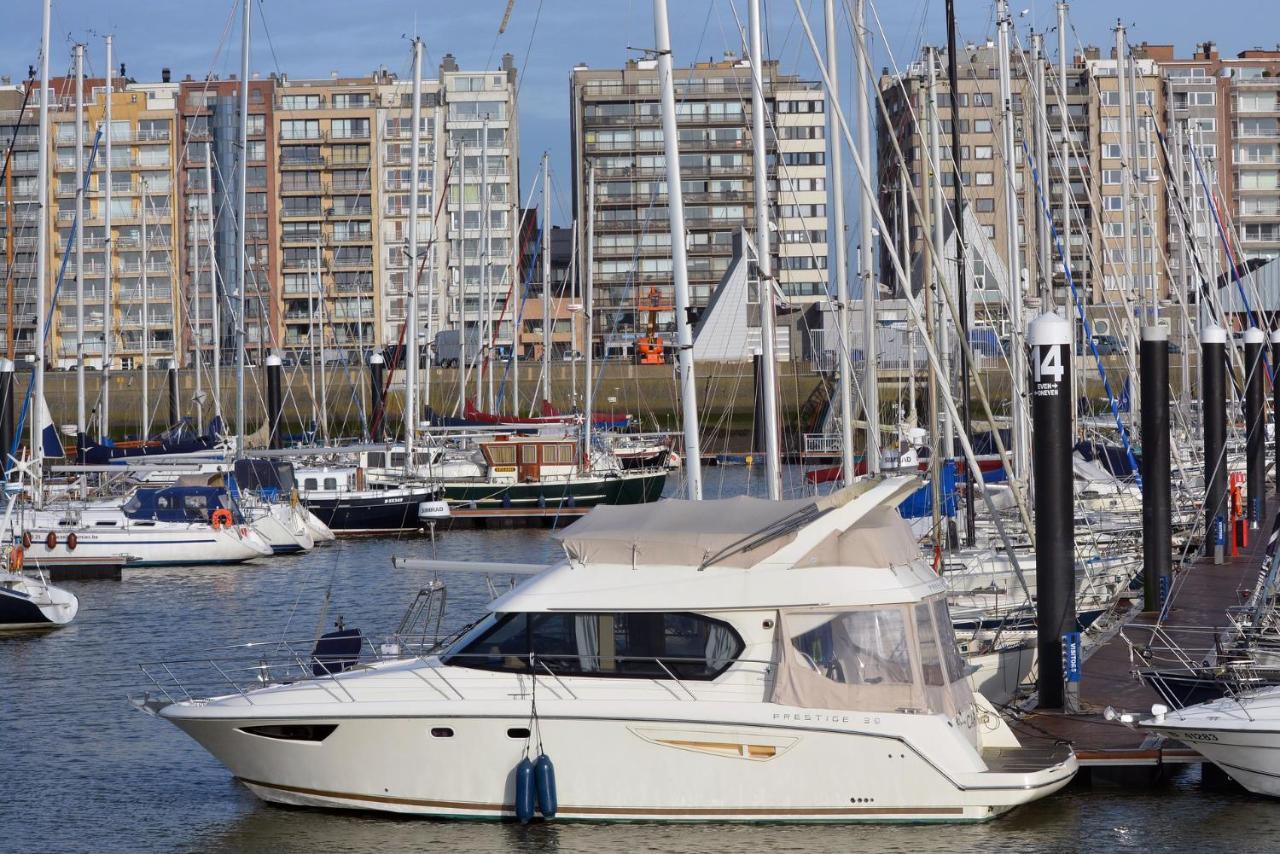 Logies Bocadillo Hotel Blankenberge Bagian luar foto
